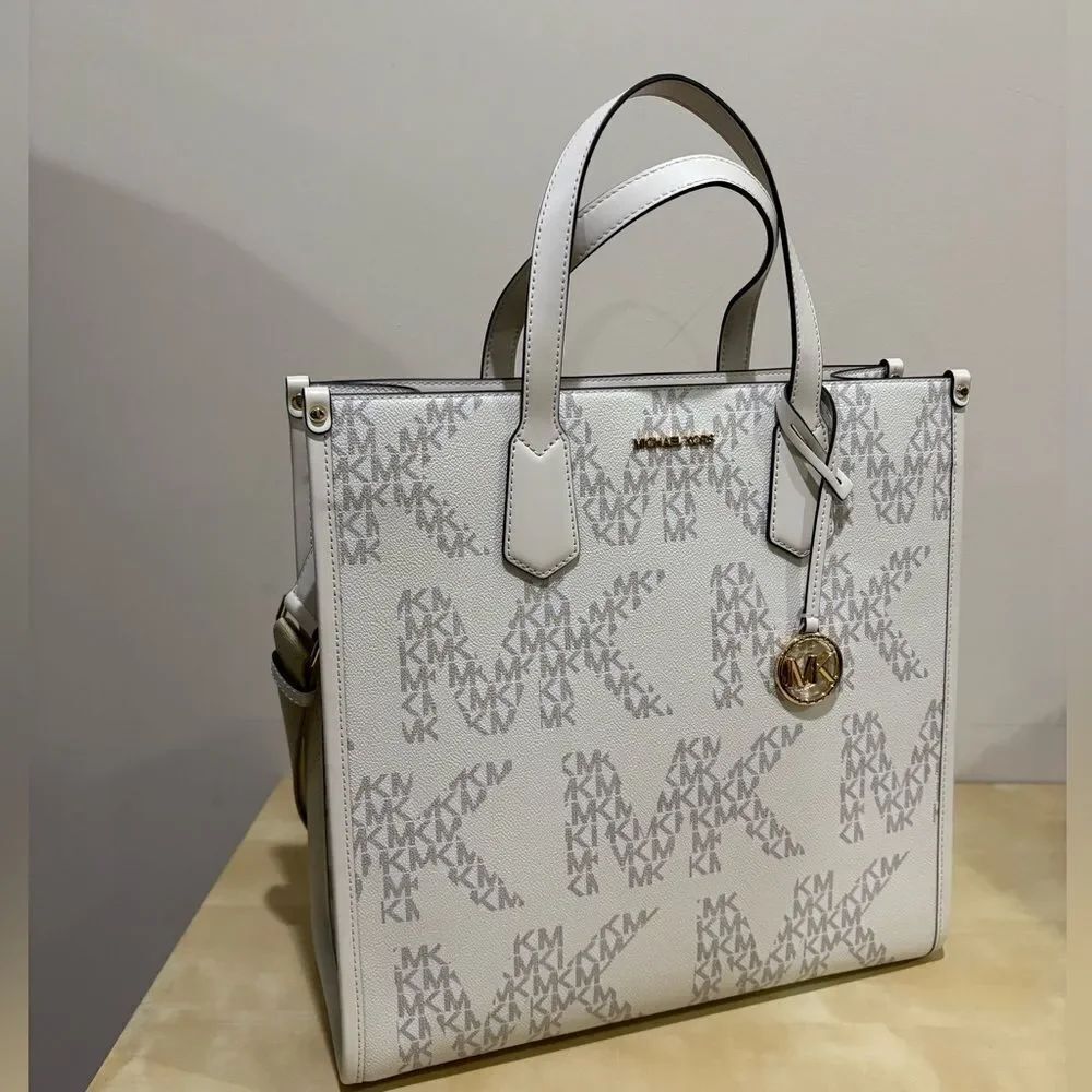NWT MICHAEL KORS Maple Large NS Logo Tote Vanilla/Cream